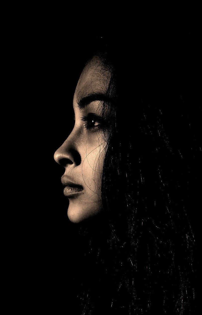 woman_black